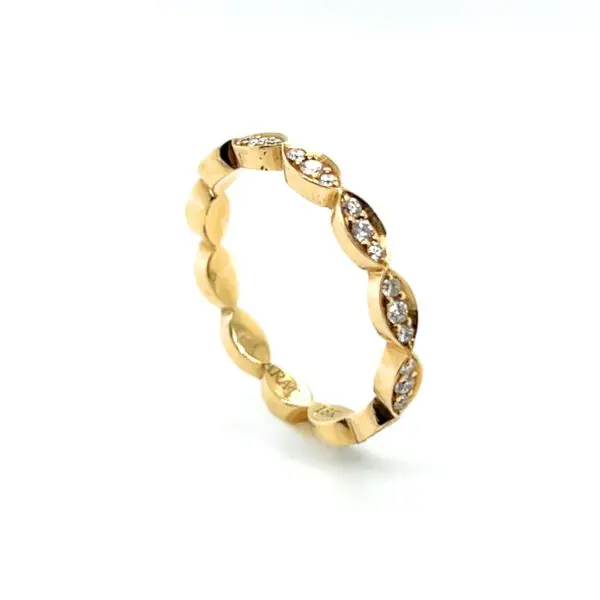 18K Yellow Gold Diamond Scalloped Design Eternity Band - Image 2