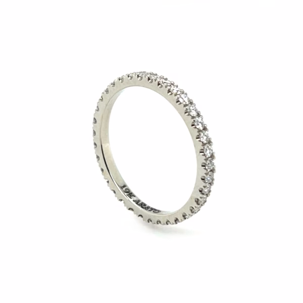 19K White Gold Diamond Eternity Band - Image 2
