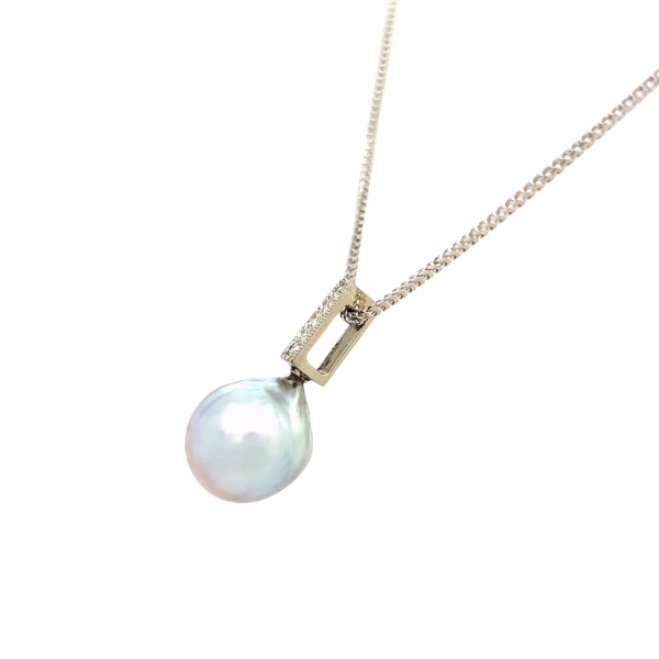 14K White Gold Southsea Silver Pearl Diamond Pendant - Image 3