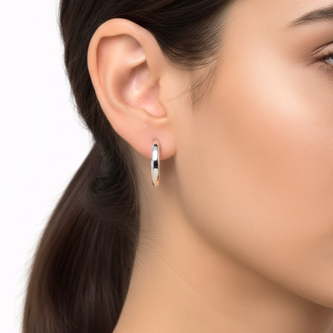 10K White Gold Knife Edge Hoop Earrings - Image 3